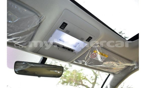 Acheter Import Voiture Toyota Land Cruiser Noir à Import - Dubai, Kampot Province Acheter Import Voiture Toyota Land Cruiser Noir à Import - Dubai, Kampot Province