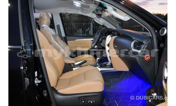 Acheter Import Voiture Toyota Fortuner Noir à Import - Dubai, Kampot Province Acheter Import Voiture Toyota Fortuner Noir à Import - Dubai, Kampot Province