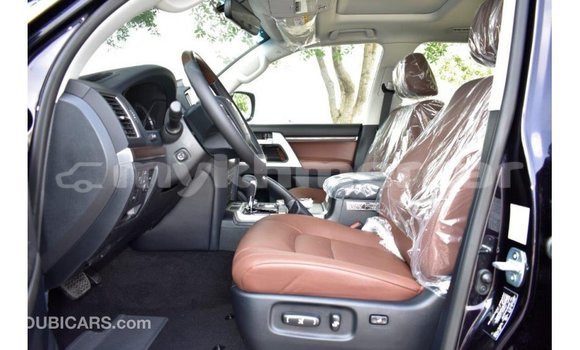 Acheter Import Voiture Toyota Land Cruiser Noir à Import - Dubai, Kampot Province Acheter Import Voiture Toyota Land Cruiser Noir à Import - Dubai, Kampot Province