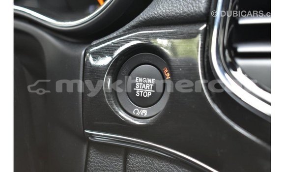 Acheter Import Voiture Jeep Grand Cherokee Blanc à Import - Dubai, Kampot Province Acheter Import Voiture Jeep Grand Cherokee Blanc à Import - Dubai, Kampot Province