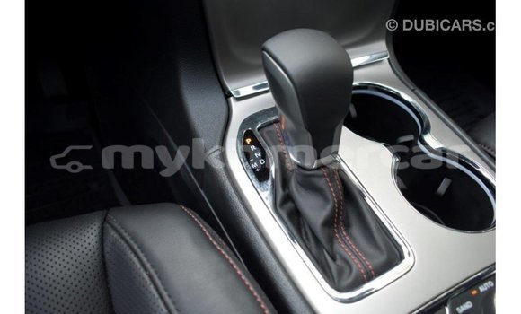 Acheter Import Voiture Jeep Grand Cherokee Blanc à Import - Dubai, Kampot Province Acheter Import Voiture Jeep Grand Cherokee Blanc à Import - Dubai, Kampot Province