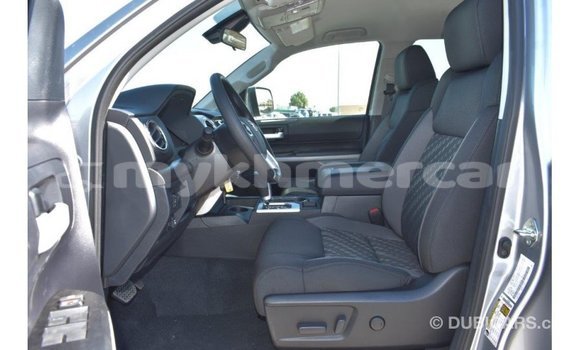 Acheter Import Voiture Toyota Tundra Autre à Import - Dubai, Kampot Province Acheter Import Voiture Toyota Tundra Autre à Import - Dubai, Kampot Province