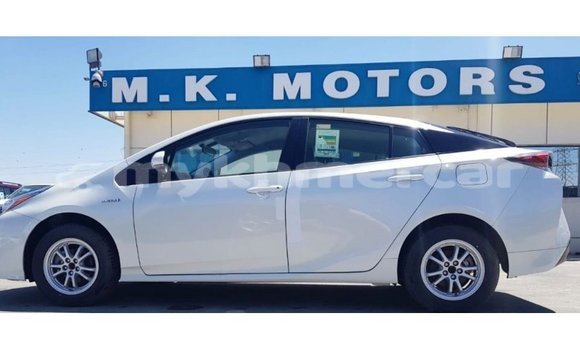 Buy Import Toyota Prius White Car in Import - Dubai in Kampot Province Buy Import Toyota Prius White Car in Import - Dubai in Kampot Province