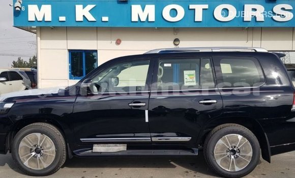 Buy Import Toyota Land Cruiser Black Car in Import - Dubai in Kampot Province Buy Import Toyota Land Cruiser Black Car in Import - Dubai in Kampot Province