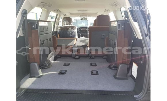 Buy Import Toyota Land Cruiser Black Car in Import - Dubai in Kampot Province Buy Import Toyota Land Cruiser Black Car in Import - Dubai in Kampot Province