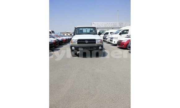 ទិញ នាំចូល Toyota Land Cruiser Beige ឡាន} ក្នុង Import - Dubai ក្នុង Kampot Province ទិញ នាំចូល Toyota Land Cruiser Beige ឡាន} ក្នុង Import - Dubai ក្នុង Kampot Province