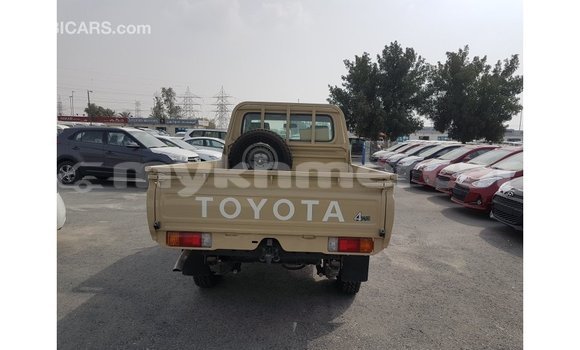 ទិញ នាំចូល Toyota Land Cruiser Beige ឡាន} ក្នុង Import - Dubai ក្នុង Kampot Province ទិញ នាំចូល Toyota Land Cruiser Beige ឡាន} ក្នុង Import - Dubai ក្នុង Kampot Province