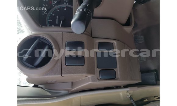 ទិញ នាំចូល Toyota Land Cruiser Beige ឡាន} ក្នុង Import - Dubai ក្នុង Kampot Province ទិញ នាំចូល Toyota Land Cruiser Beige ឡាន} ក្នុង Import - Dubai ក្នុង Kampot Province