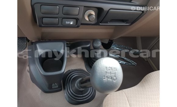 ទិញ នាំចូល Toyota Land Cruiser Beige ឡាន} ក្នុង Import - Dubai ក្នុង Kampot Province ទិញ នាំចូល Toyota Land Cruiser Beige ឡាន} ក្នុង Import - Dubai ក្នុង Kampot Province