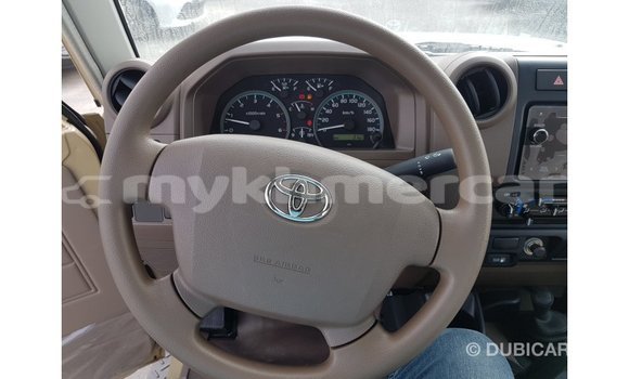 ទិញ នាំចូល Toyota Land Cruiser Beige ឡាន} ក្នុង Import - Dubai ក្នុង Kampot Province ទិញ នាំចូល Toyota Land Cruiser Beige ឡាន} ក្នុង Import - Dubai ក្នុង Kampot Province