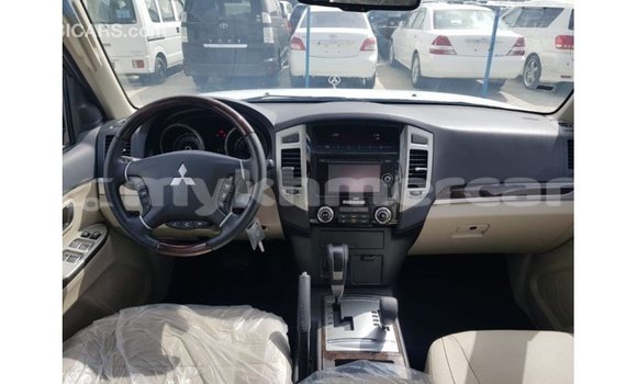 Buy Import Mitsubishi Pajero Red Car in Import - Dubai in Kampot Province Buy Import Mitsubishi Pajero Red Car in Import - Dubai in Kampot Province