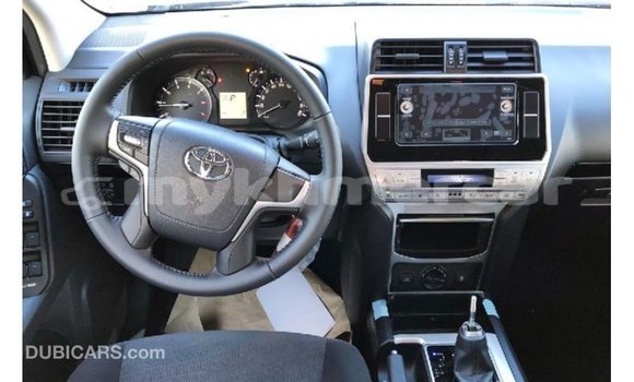 Acheter Import Voiture Toyota Prado Noir à Import - Dubai, Kampot Province Acheter Import Voiture Toyota Prado Noir à Import - Dubai, Kampot Province
