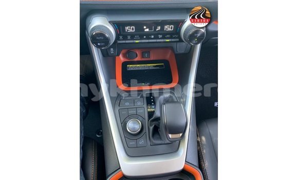 Acheter Import Utilitaire Toyota HiAce Autre à Import - Dubai, Kampot Province Acheter Import Utilitaire Toyota HiAce Autre à Import - Dubai, Kampot Province