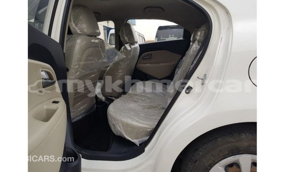 Buy Import Kia Rio White Car in Import - Dubai in Kampot Province Buy Import Kia Rio White Car in Import - Dubai in Kampot Province