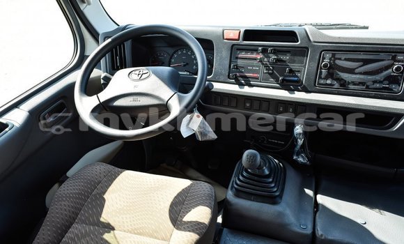 Buy Import Toyota Coaster White Car in Import - Dubai in Kampot Province Buy Import Toyota Coaster White Car in Import - Dubai in Kampot Province