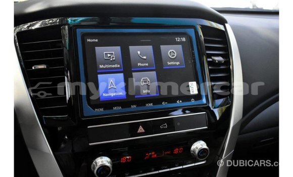 Acheter Import Voiture Mitsubishi Montero Blanc à Import - Dubai, Kampot Province Acheter Import Voiture Mitsubishi Montero Blanc à Import - Dubai, Kampot Province