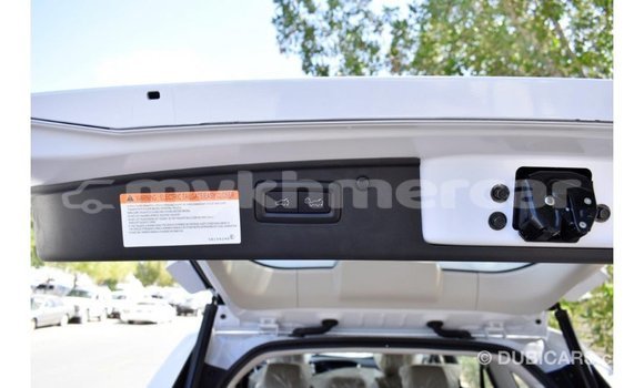 Acheter Import Voiture Mitsubishi Montero Blanc à Import - Dubai, Kampot Province Acheter Import Voiture Mitsubishi Montero Blanc à Import - Dubai, Kampot Province