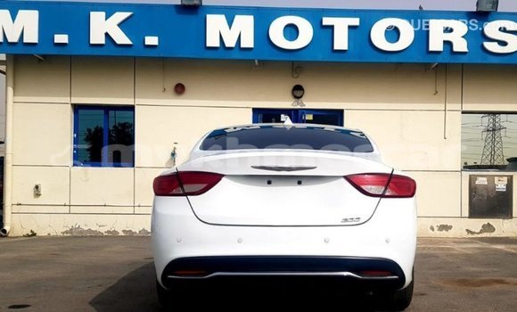 Buy Import Chrysler 200 White Car in Import - Dubai in Kampot Province Buy Import Chrysler 200 White Car in Import - Dubai in Kampot Province
