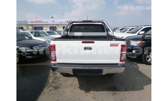 ទិញ នាំចូល Toyota Hilux White ឡាន} ក្នុង Import - Dubai ក្នុង Kampot Province ទិញ នាំចូល Toyota Hilux White ឡាន} ក្នុង Import - Dubai ក្នុង Kampot Province