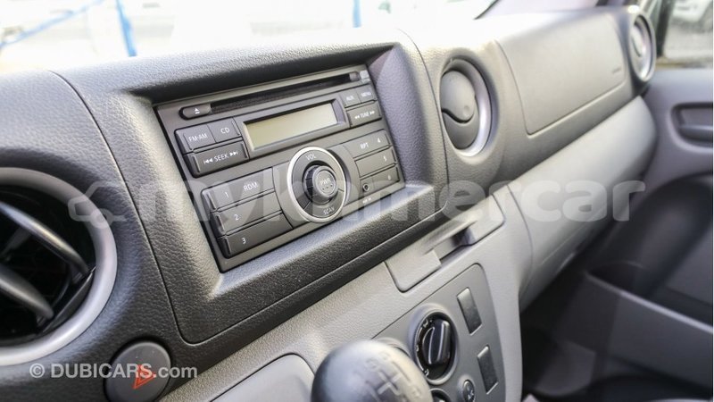 Big with watermark nissan urvan kampot province import dubai 3925