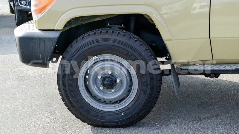 Big with watermark toyota land cruiser kampot province import dubai 3926