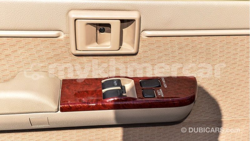 Big with watermark toyota land cruiser kampot province import dubai 3928