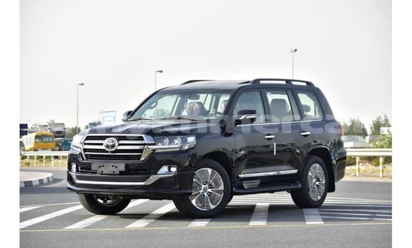 Acheter Import Voiture Toyota Land Cruiser Noir à Import - Dubai, Kampot Province Acheter Import Voiture Toyota Land Cruiser Noir à Import - Dubai, Kampot Province