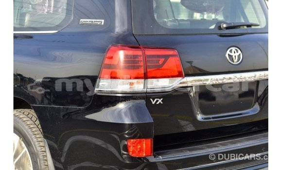 Acheter Import Voiture Toyota Land Cruiser Noir à Import - Dubai, Kampot Province Acheter Import Voiture Toyota Land Cruiser Noir à Import - Dubai, Kampot Province
