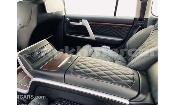 Buy Import Toyota Land Cruiser Black Car in Import - Dubai in Kampot Province Buy Import Toyota Land Cruiser Black Car in Import - Dubai in Kampot Province