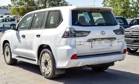 Acheter Import Voiture Lexus LX Blanc à Import - Dubai, Kampot Province Acheter Import Voiture Lexus LX Blanc à Import - Dubai, Kampot Province