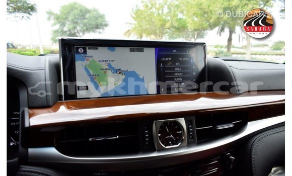 Acheter Import Voiture Lexus LX Noir à Import - Dubai, Kampot Province Acheter Import Voiture Lexus LX Noir à Import - Dubai, Kampot Province