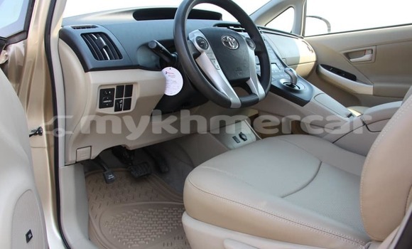 Acheter Occasion Voiture Toyota Prius Beige à Phnom Penh, Phnom Penh Acheter Occasion Voiture Toyota Prius Beige à Phnom Penh, Phnom Penh
