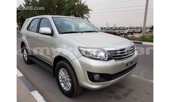 Acheter Import Voiture Toyota Fortuner Autre à Import - Dubai, Kampot Province Acheter Import Voiture Toyota Fortuner Autre à Import - Dubai, Kampot Province