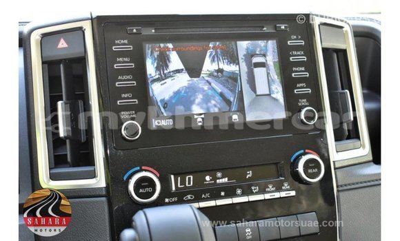 Acheter Import Voiture Toyota Granvia Blanc à Import - Dubai, Kampot Province Acheter Import Voiture Toyota Granvia Blanc à Import - Dubai, Kampot Province