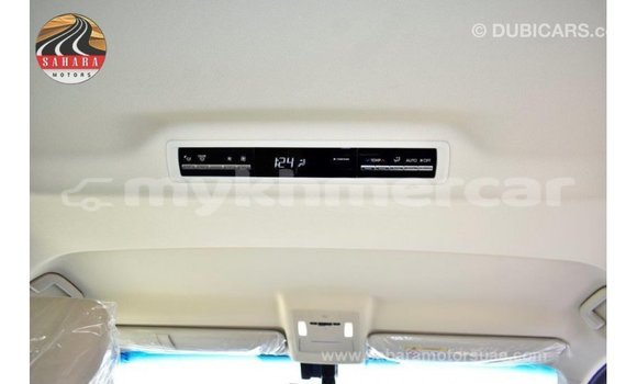 Acheter Import Voiture Toyota Granvia Blanc à Import - Dubai, Kampot Province Acheter Import Voiture Toyota Granvia Blanc à Import - Dubai, Kampot Province