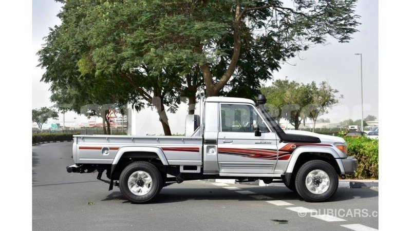 Big with watermark toyota land cruiser kampot province import dubai 3966