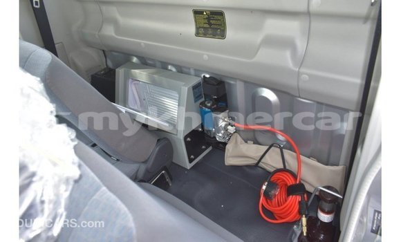 Acheter Import Voiture Toyota Land Cruiser Autre à Import - Dubai, Kampot Province Acheter Import Voiture Toyota Land Cruiser Autre à Import - Dubai, Kampot Province