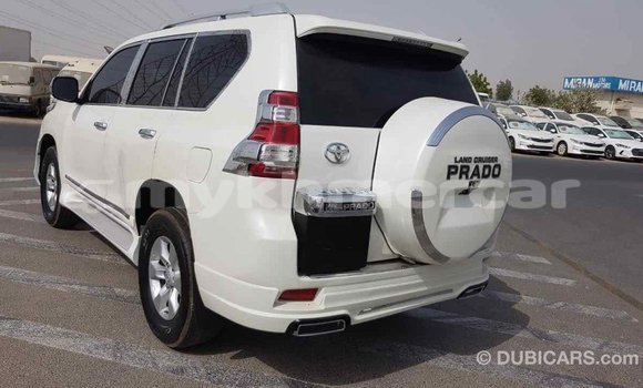 Acheter Import Voiture Toyota Prado Blanc à Import - Dubai, Kampot Province Acheter Import Voiture Toyota Prado Blanc à Import - Dubai, Kampot Province