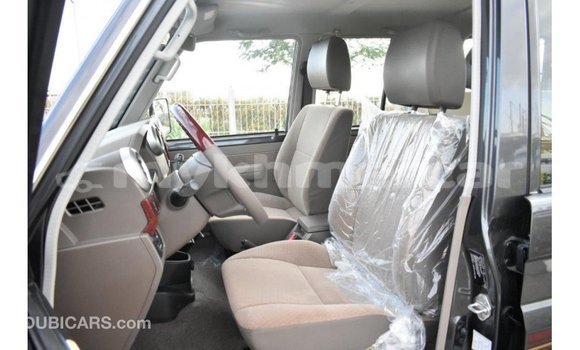 Acheter Import Voiture Toyota Land Cruiser Autre à Import - Dubai, Kampot Province Acheter Import Voiture Toyota Land Cruiser Autre à Import - Dubai, Kampot Province