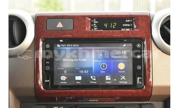 Acheter Import Voiture Toyota Land Cruiser Autre à Import - Dubai, Kampot Province Acheter Import Voiture Toyota Land Cruiser Autre à Import - Dubai, Kampot Province