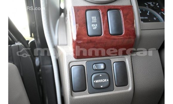 Acheter Import Voiture Toyota Land Cruiser Autre à Import - Dubai, Kampot Province Acheter Import Voiture Toyota Land Cruiser Autre à Import - Dubai, Kampot Province