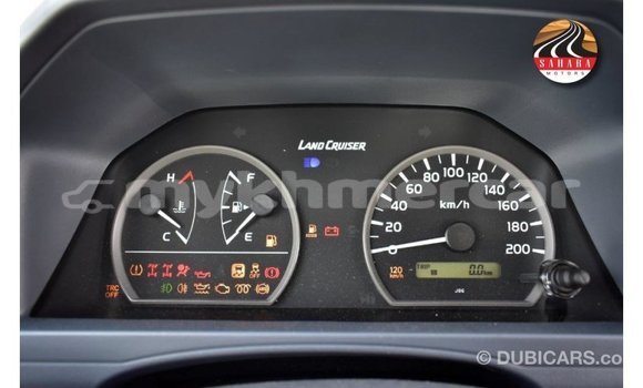 Acheter Import Voiture Toyota Land Cruiser Autre à Import - Dubai, Kampot Province Acheter Import Voiture Toyota Land Cruiser Autre à Import - Dubai, Kampot Province