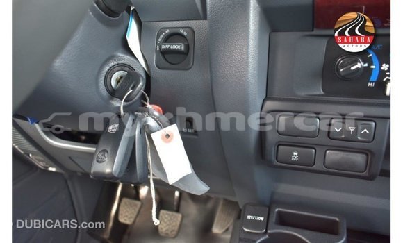 Acheter Import Voiture Toyota Land Cruiser Autre à Import - Dubai, Kampot Province Acheter Import Voiture Toyota Land Cruiser Autre à Import - Dubai, Kampot Province