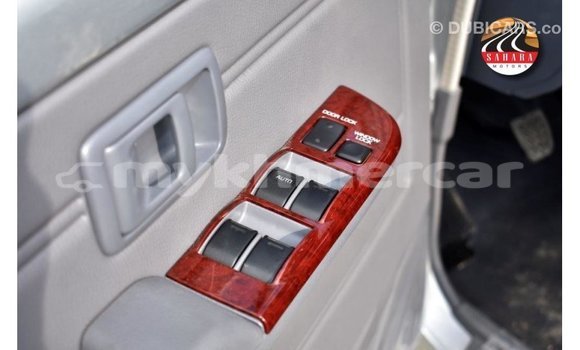 Acheter Import Voiture Toyota Land Cruiser Autre à Import - Dubai, Kampot Province Acheter Import Voiture Toyota Land Cruiser Autre à Import - Dubai, Kampot Province