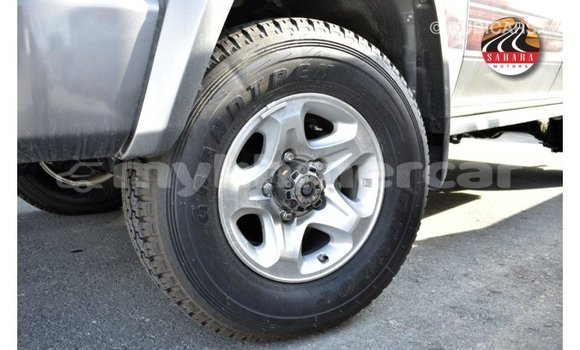 Acheter Import Voiture Toyota Land Cruiser Autre à Import - Dubai, Kampot Province Acheter Import Voiture Toyota Land Cruiser Autre à Import - Dubai, Kampot Province