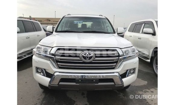 ទិញ នាំចូល Toyota Land Cruiser White ឡាន} ក្នុង Import - Dubai ក្នុង Kampot Province ទិញ នាំចូល Toyota Land Cruiser White ឡាន} ក្នុង Import - Dubai ក្នុង Kampot Province
