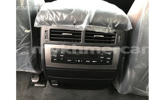 ទិញ នាំចូល Toyota Land Cruiser White ឡាន} ក្នុង Import - Dubai ក្នុង Kampot Province ទិញ នាំចូល Toyota Land Cruiser White ឡាន} ក្នុង Import - Dubai ក្នុង Kampot Province