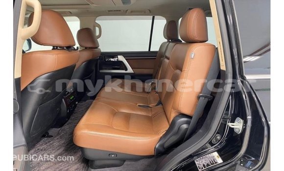 Buy Import Toyota Land Cruiser Black Car in Import - Dubai in Kampot Province Buy Import Toyota Land Cruiser Black Car in Import - Dubai in Kampot Province