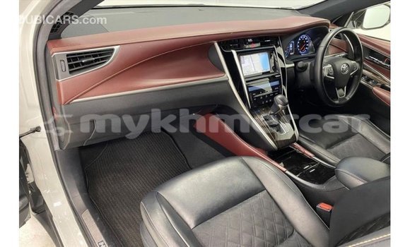 ទិញ នាំចូល Toyota Harrier White ឡាន} ក្នុង Import - Dubai ក្នុង Kampot Province ទិញ នាំចូល Toyota Harrier White ឡាន} ក្នុង Import - Dubai ក្នុង Kampot Province