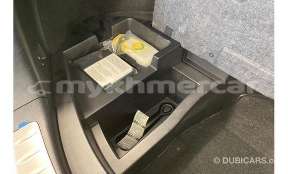 ទិញ នាំចូល Toyota Harrier White ឡាន} ក្នុង Import - Dubai ក្នុង Kampot Province ទិញ នាំចូល Toyota Harrier White ឡាន} ក្នុង Import - Dubai ក្នុង Kampot Province